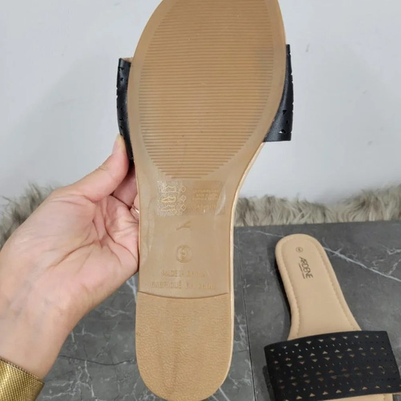 Ardene  Sandals - Picture 4 of 4